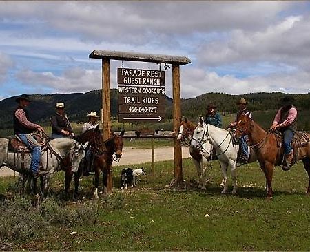 Parade Rest Ranch West Yellowstone Ngoại thất bức ảnh