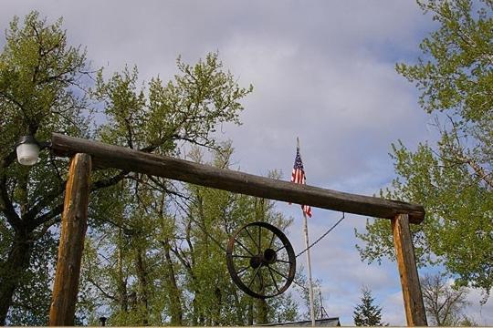 Parade Rest Ranch West Yellowstone Ngoại thất bức ảnh