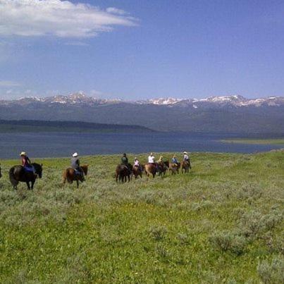 Parade Rest Ranch West Yellowstone Ngoại thất bức ảnh